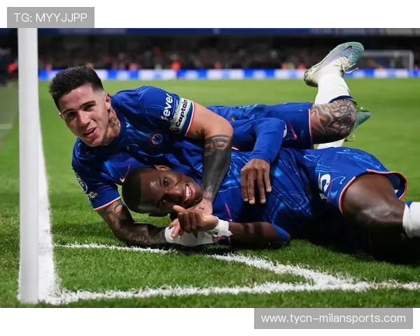 布伦特福德迎战纽卡斯尔谁能笑到最后上演英超中游激烈对决 布伦特福德迎战纽卡斯尔谁能笑到最后上演英超中游激烈对决