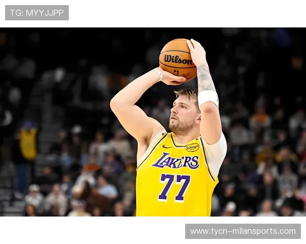 东契奇单节14分泄愤,球队核心表现再获肯定 东契奇单节14分泄愤,球队核心表现再获肯定