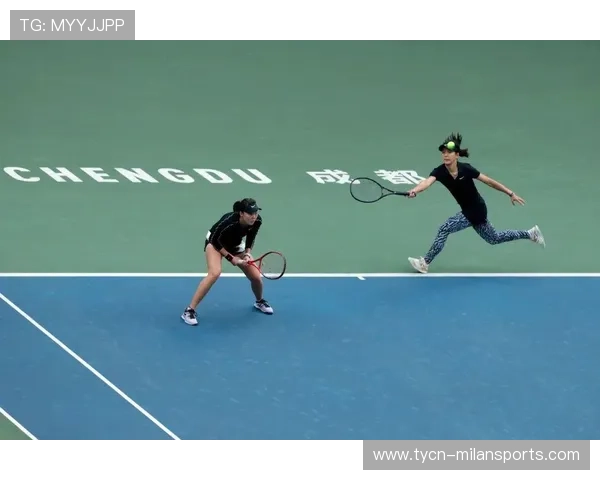 网球双打神配合引爆赛场，战术书写新篇章