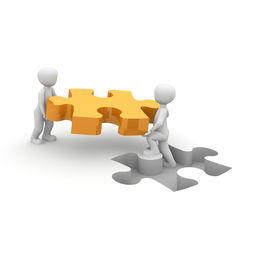 中国篮球教练员团队协作与沟通效率提升方法，篮球教练员在团队中扮演了哪些角色